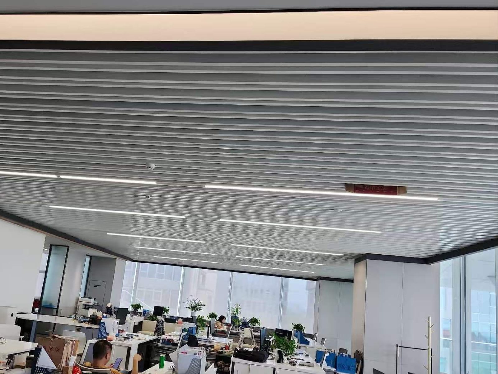 特斯联武汉智慧产业园照明工程实景